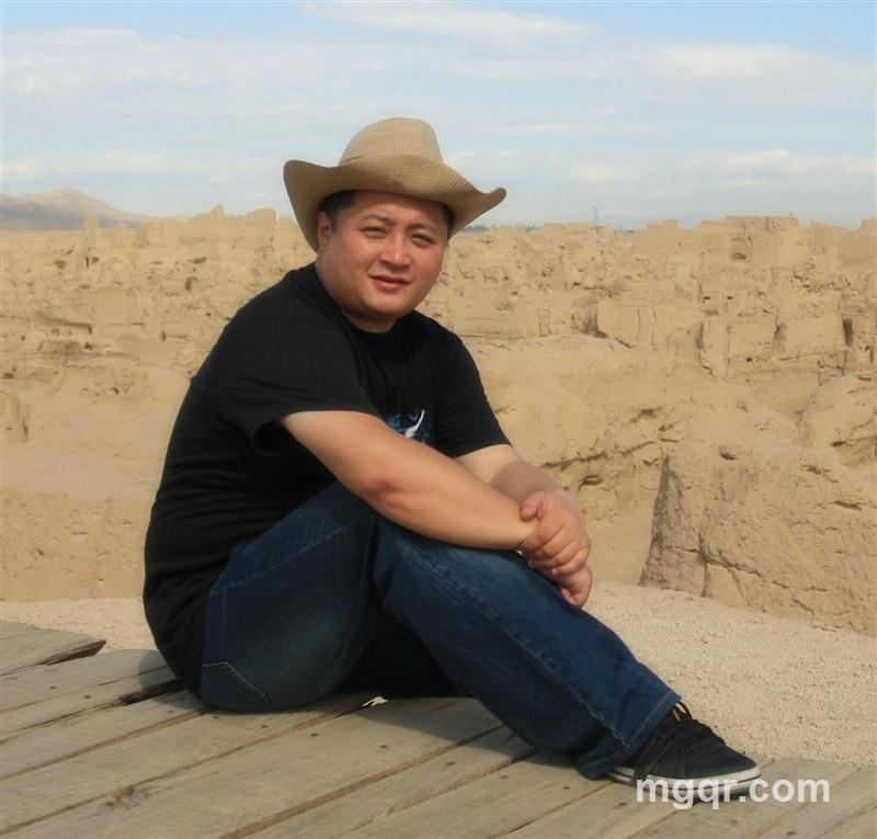 软硬兼施的头像