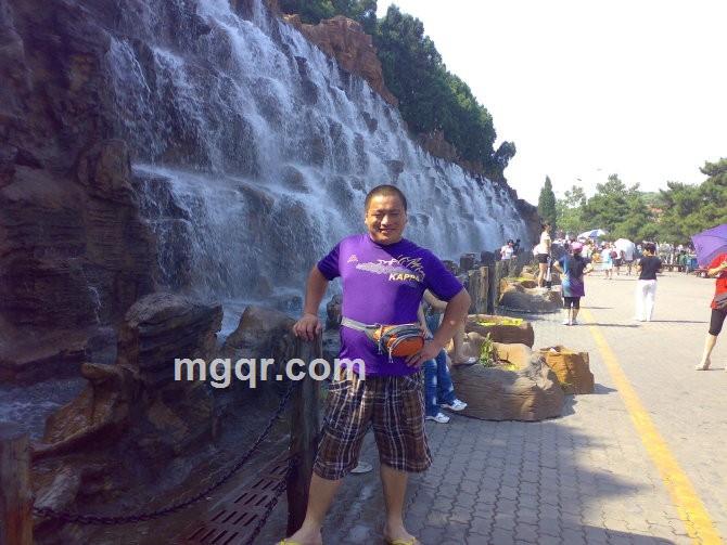 雨天想喝酒的头像