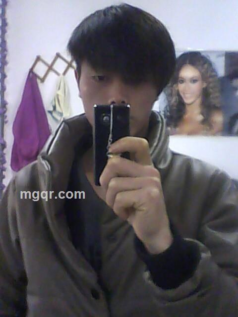 ( ‵o′)凸︿貌似纯洁的头像