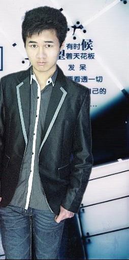 亲，不想一个人孤单吧的头像