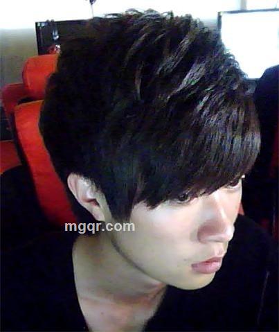 ┌.゛謉 臉＂的头像