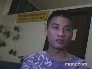 走在悬崖边的头像