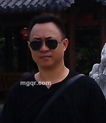 可爱老男人的头像