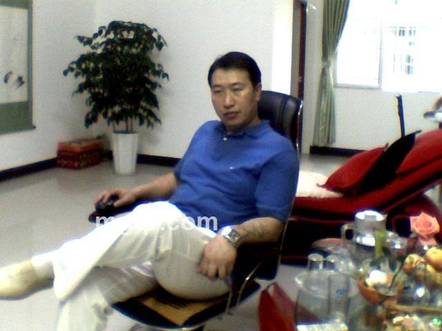 月下等你的头像