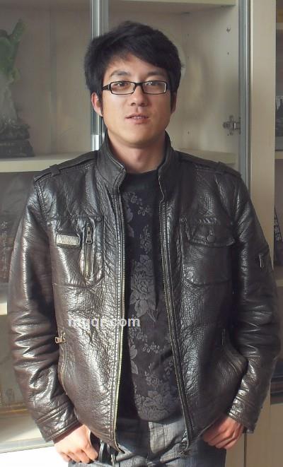 享受兴福的头像