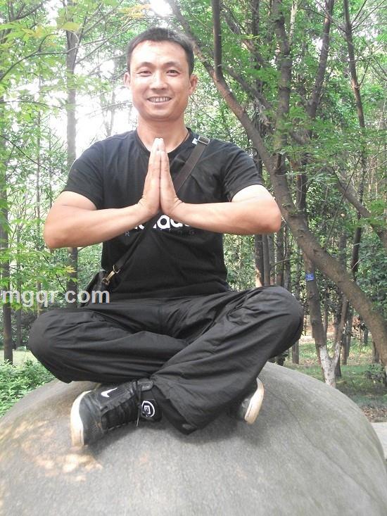 见犹离见的头像