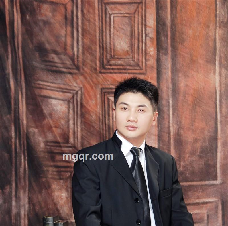 雨滴的呢喃的头像