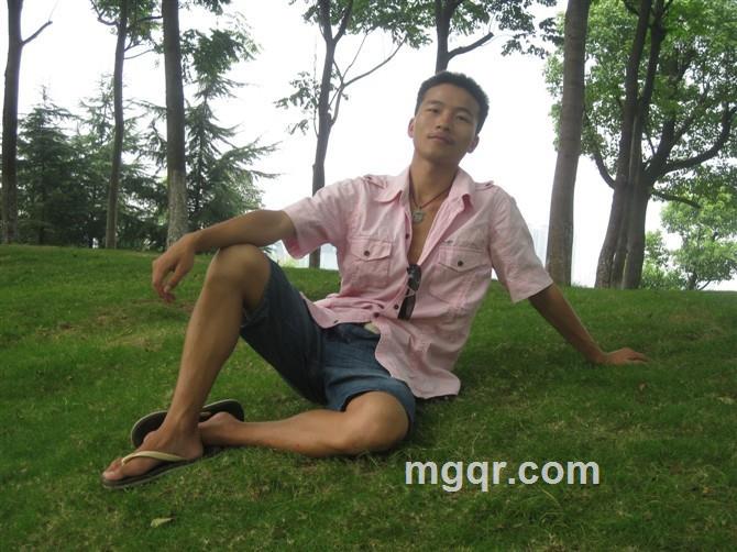 风缕沙间的头像