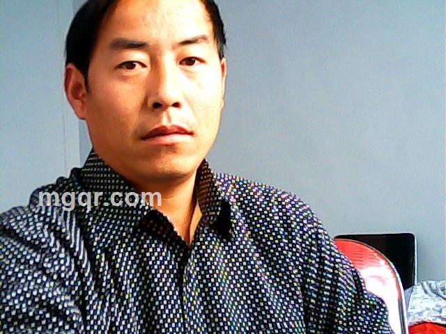 一人的岁月的头像