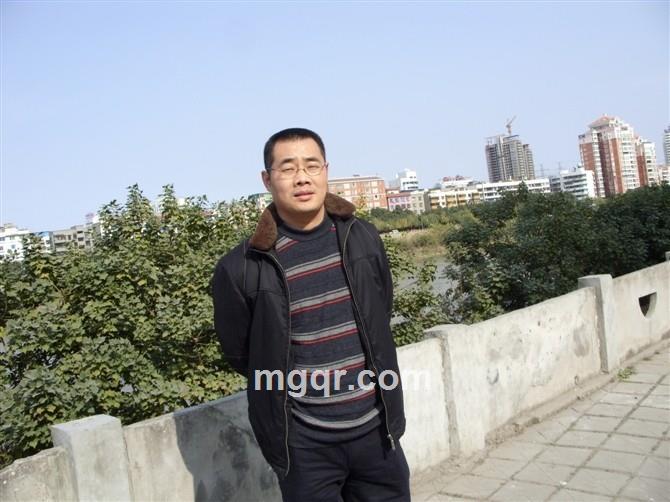 停车坐爱你的头像