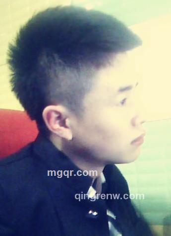 ? Small づ 夜ミ的头像