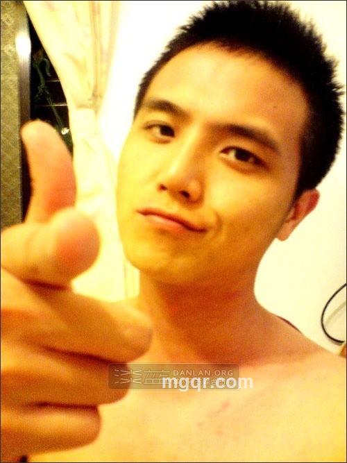 小伙带劲的头像