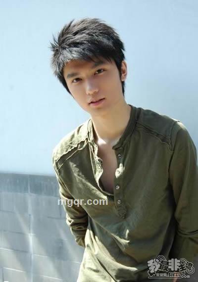 尔尔幺久彡无无巴无彡的头像