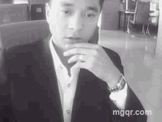 持续深入的头像