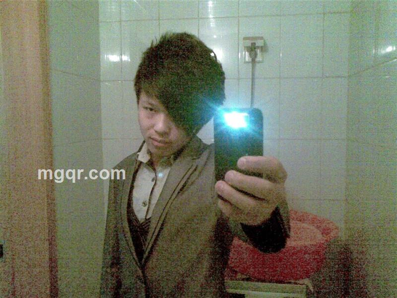 舞法低调的头像