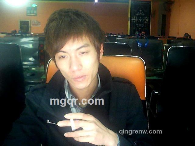 相逢的夜雨的头像