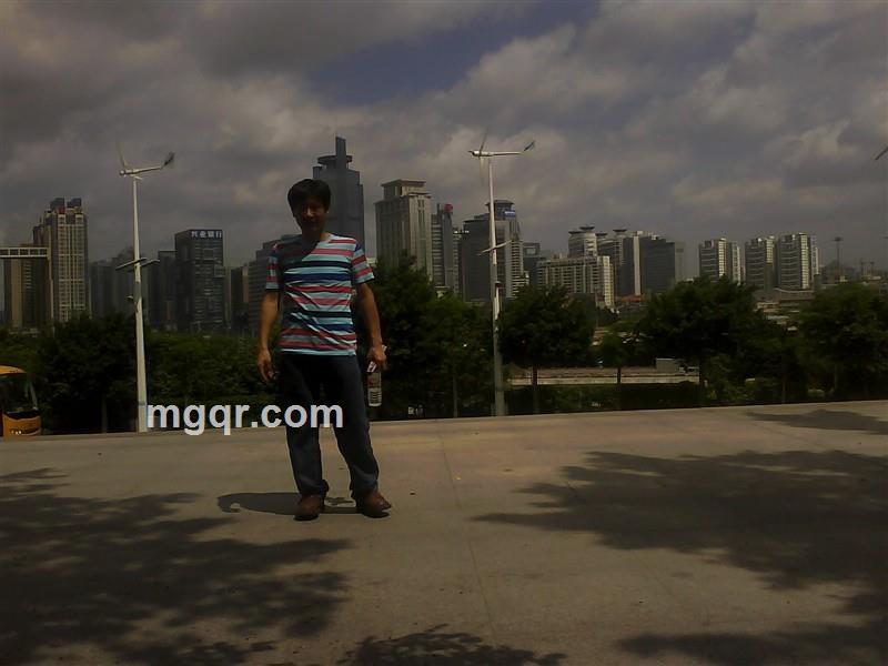 天空不蓝了的头像