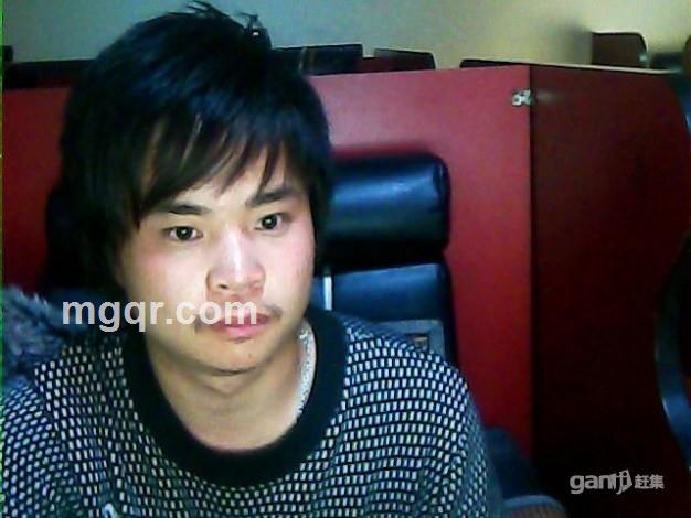 午夜的狂欢的头像