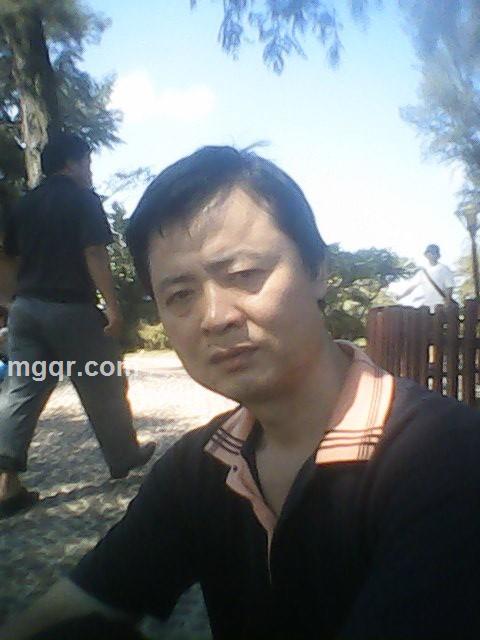 等待幸福2013的头像