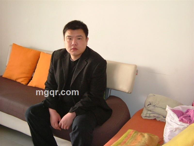 故事男人的头像