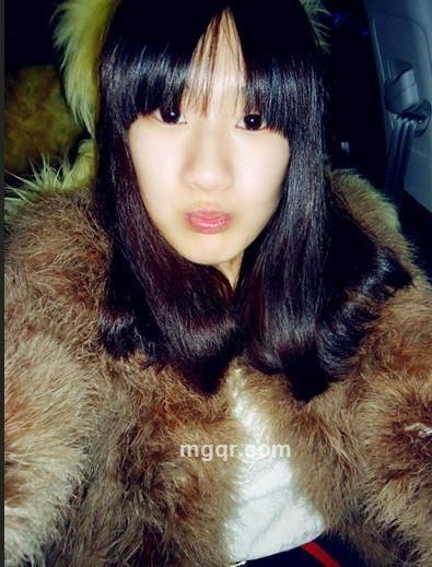 白色的雪的头像