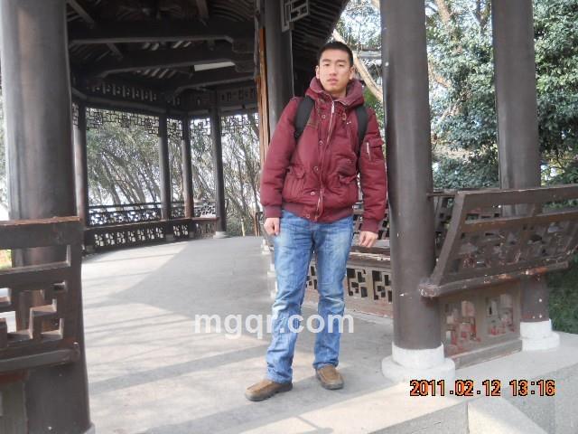 亲亲小民的头像