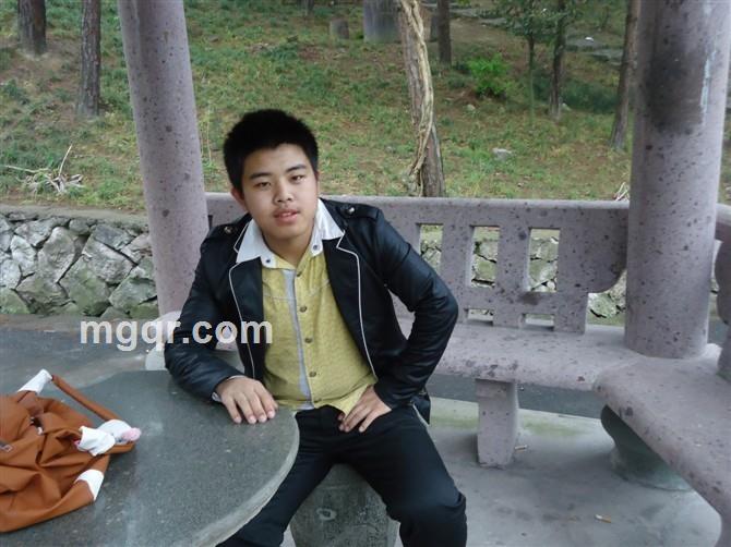 丫头丶天亮说晚安的头像