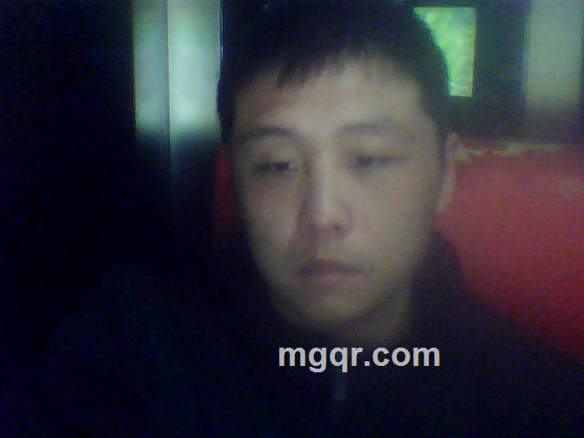 的是烟吸的寂寞的头像