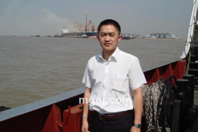 阳光小鸟的头像