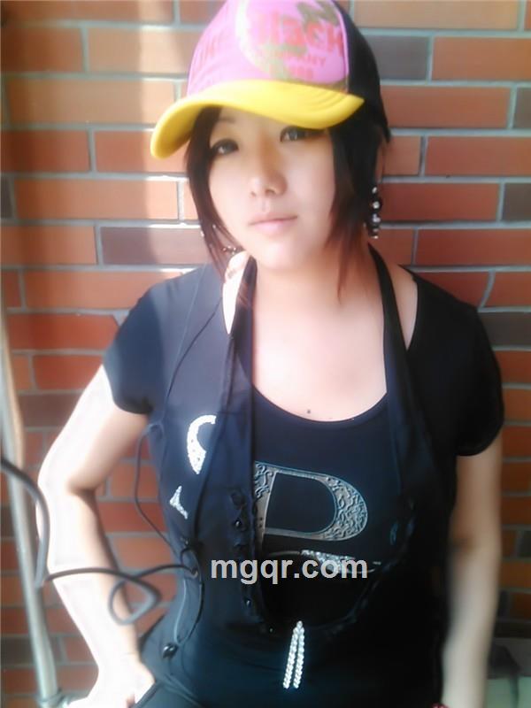 现实↗ 太假ゞ的头像