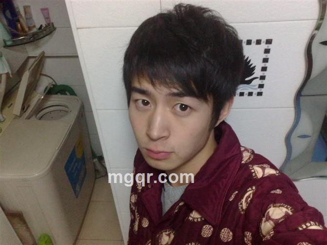 想你的夜玩的头像