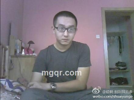 夜空孤寂。的头像