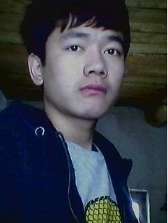 天蓝水绿的头像