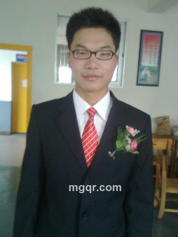 半夜唱情哥的头像