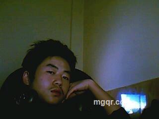 单身寂寞难耐的头像