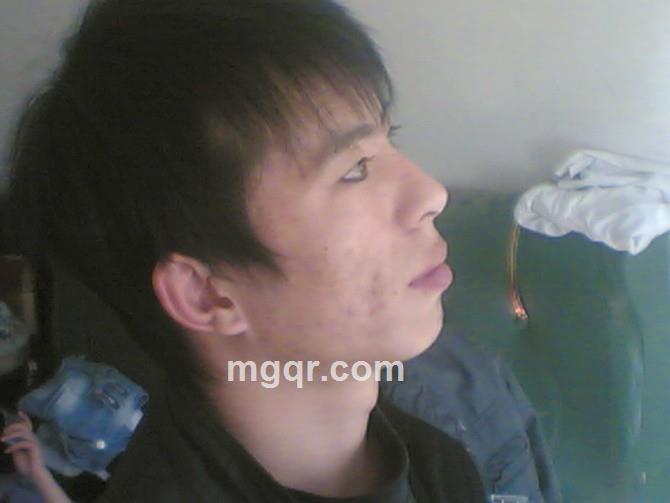 丿单色丶不单调的头像