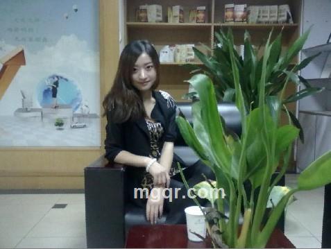 勾勾小指头的头像