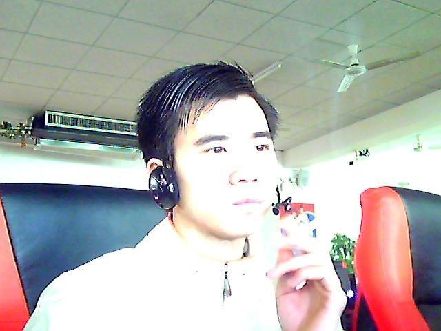 需要你来陪我的头像