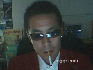 淡淡郁闷的头像