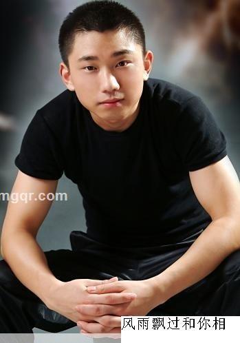 怕就不玩的头像