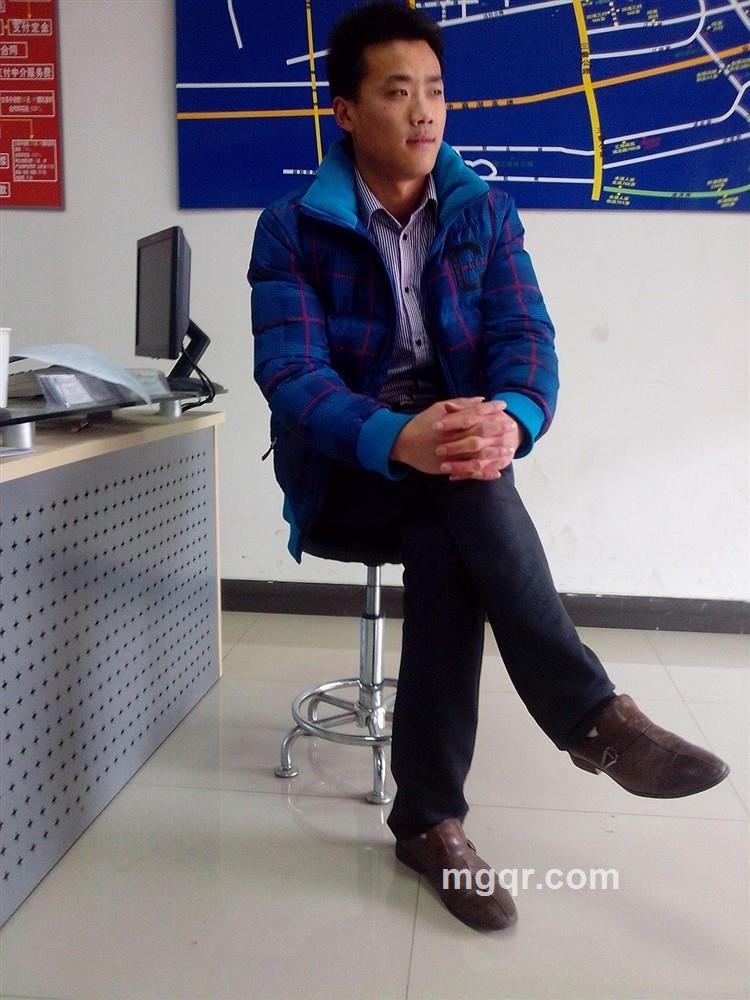 衣领欺凌齐齐伞丝丝另的头像