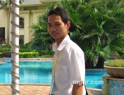 黯然一笑的头像