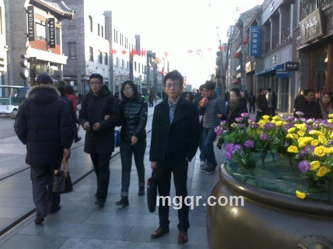 青春不再痘还在的头像