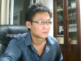 既然是狼何必装的头像