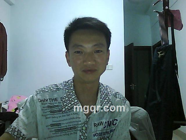 cy引领时尚的头像