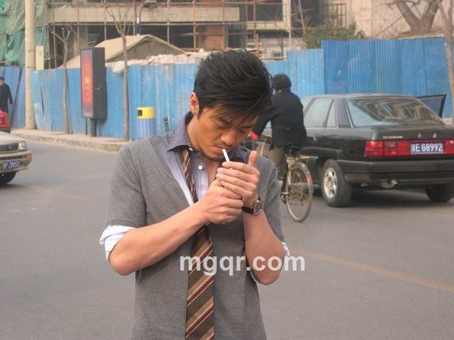 风中的坚强的头像