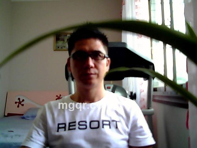 一身期待的头像