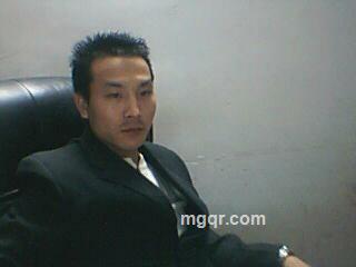 寂寞╮撕碎了回忆的头像