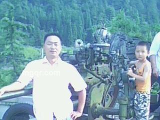 鑫磊石头的头像