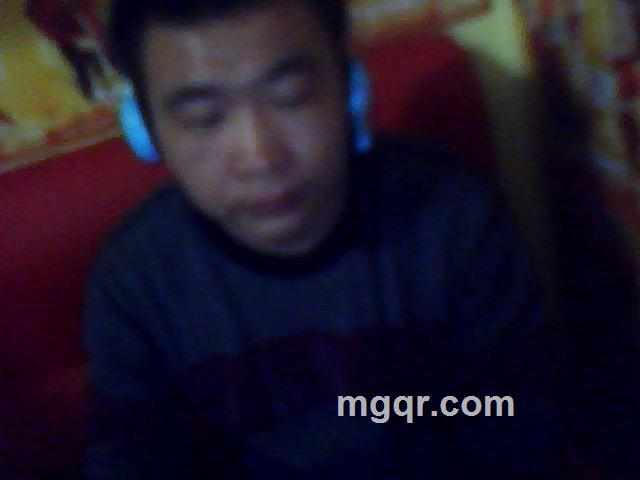 猛男爱女女的头像